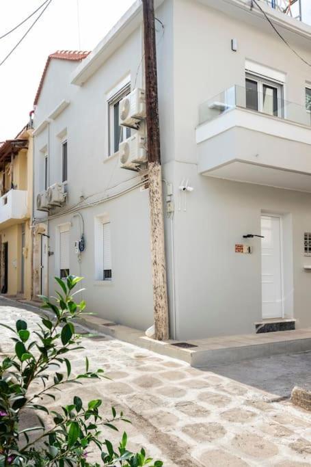 Arcade Central Retro Apartment Rethymno Exterior foto